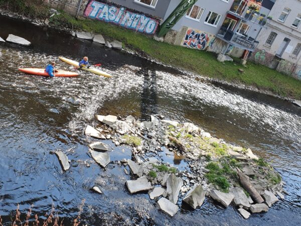 Wupper mit Kanus